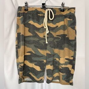 Agnes & Dora Women’s Camo Bermuda Shorts